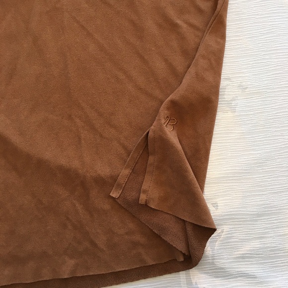 Faux suede short sleeve top - Picture 5 of 5